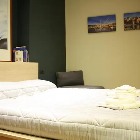 Il Giardino Di Elettra - Freeparking 2*